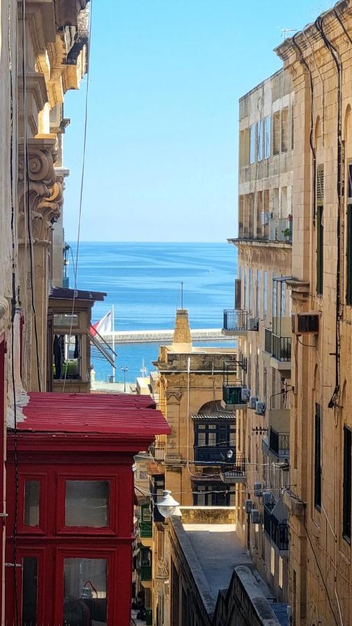 Vallettacharme - 2 Bedrooms Flat In The Heart Of The City Bagian luar foto