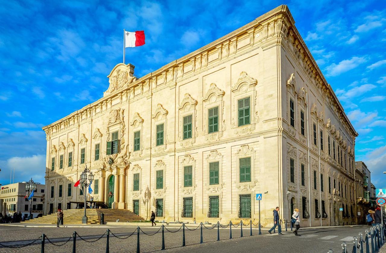 Vallettacharme - 2 Bedrooms Flat In The Heart Of The City Bagian luar foto