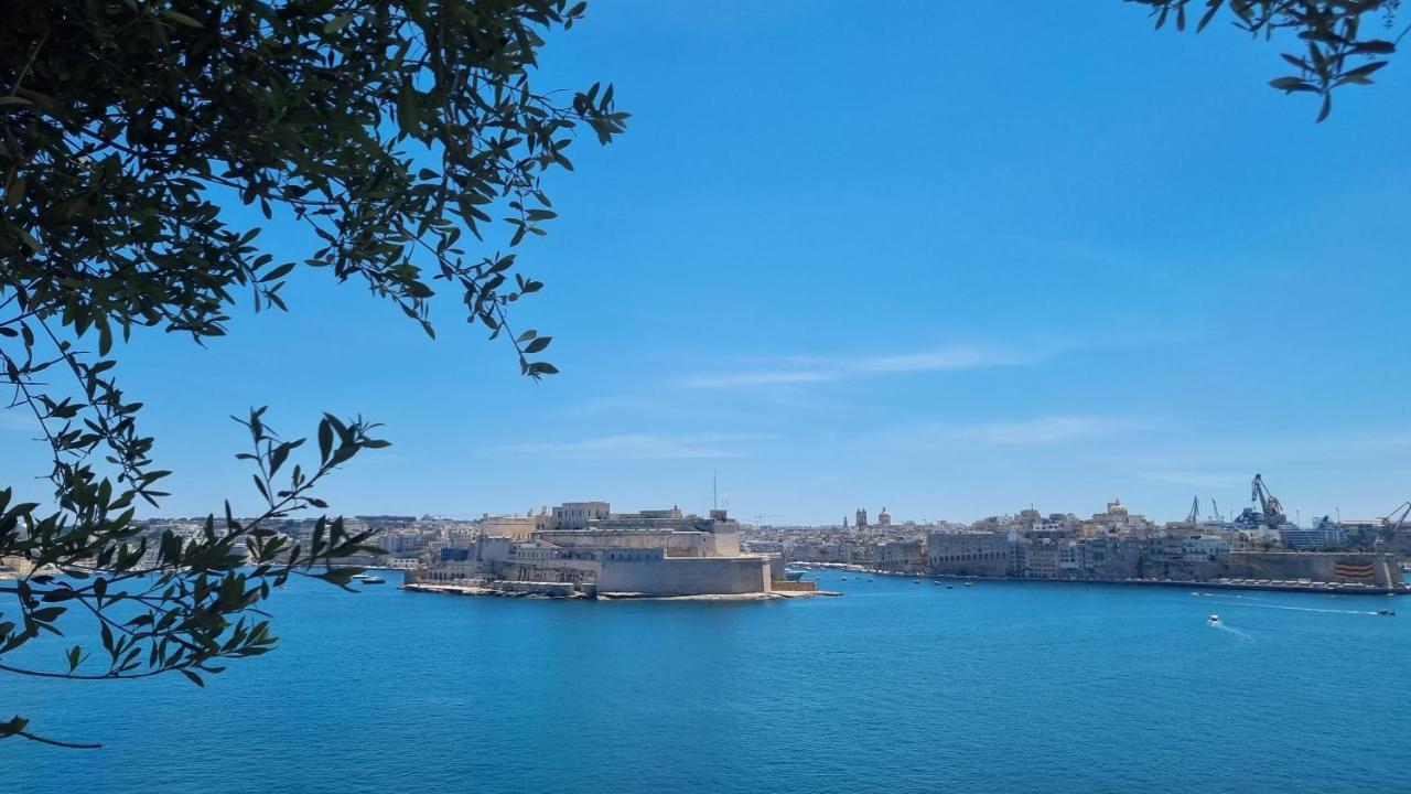 Vallettacharme - 2 Bedrooms Flat In The Heart Of The City Bagian luar foto